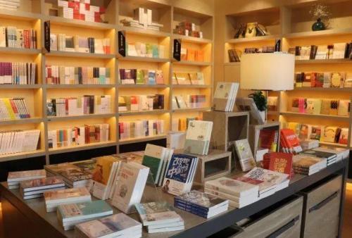 實(shí)體書店系統(tǒng)信息化，應(yīng)該如何選擇書店銷售管理系統(tǒng)？（書店銷售管理數(shù)據(jù)庫系統(tǒng)）