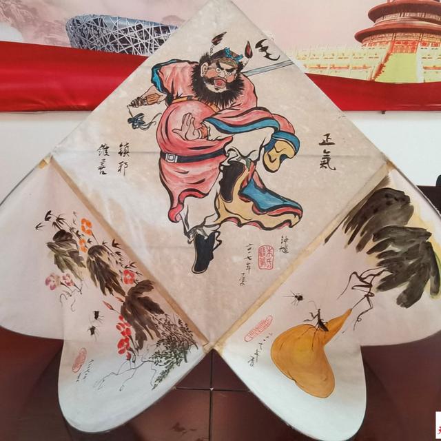 風(fēng)箏制作與放飛——長壽路社區(qū)“非遺進社區(qū)，文化共傳承”傳統(tǒng)技藝學(xué)堂活動