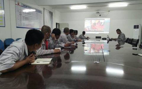 工程項目安全會議應(yīng)該怎么開？（工程項目安全會議應(yīng)該怎么開展）